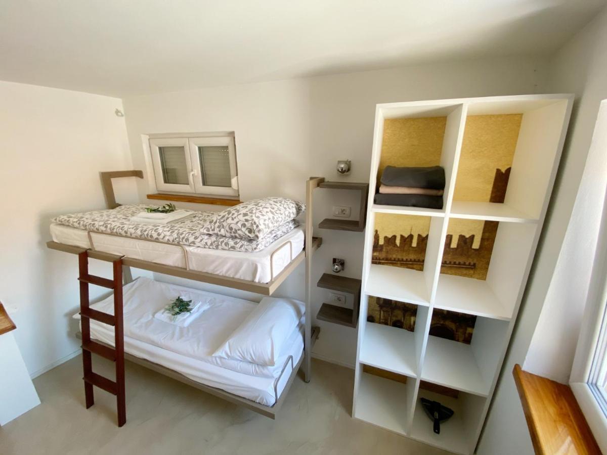 Guest House Via Flavia Копер Екстер'єр фото